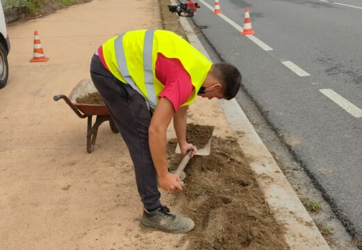 A Xunta inicia esta semana novos traballos de roza e limpeza nas marxes das estradas autonómicas nas provincias da Coruña e de Lugo